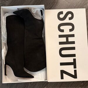 SCHUTZ Maryana Sculpt Black Heeled Boots